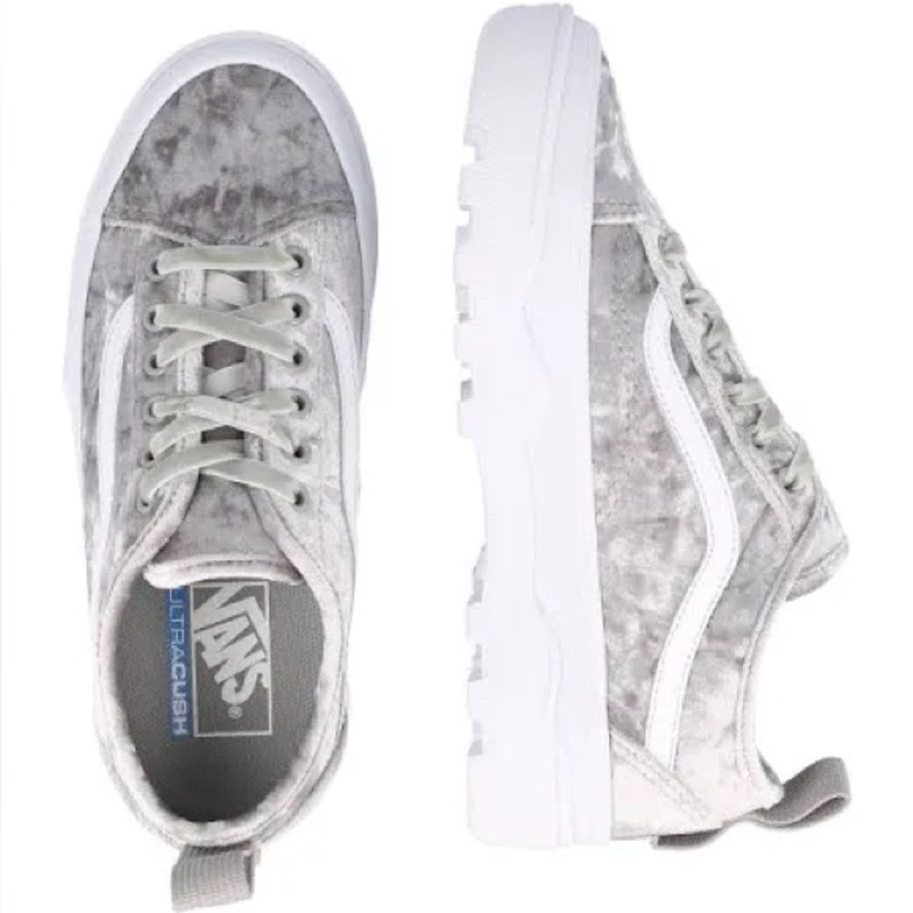 Vans Crushed Velvet Sentry Old Skool Sneaker - Picture 4 of 14
